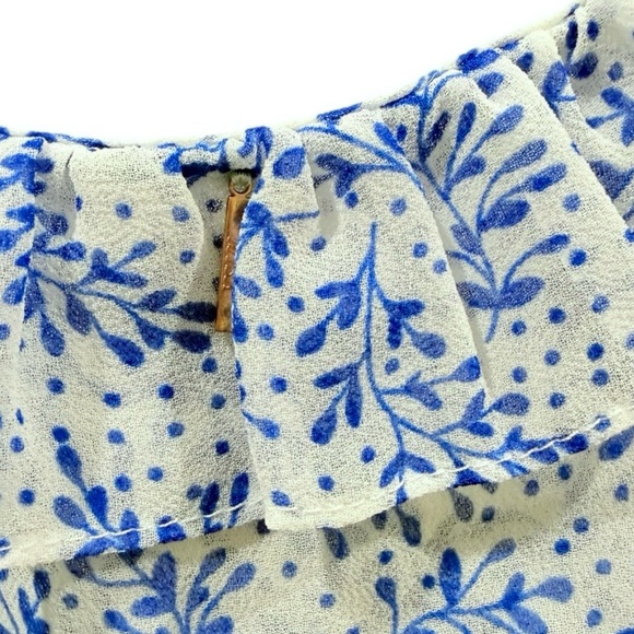 MISA Los Angeles Blue & White Floral Ruffle Blouse XS in excellent condition - Picture 5 of 6